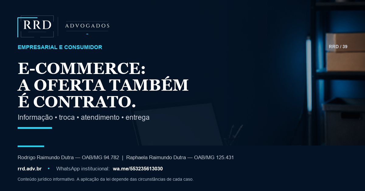 Operação de comércio eletrônico com pedido, embalagem e atendimento.